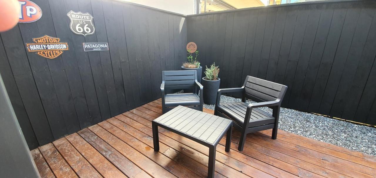 Hermoso Monoambiente De Diseno Unico, Con Patio, En El Centro De Sma. 4v5 *