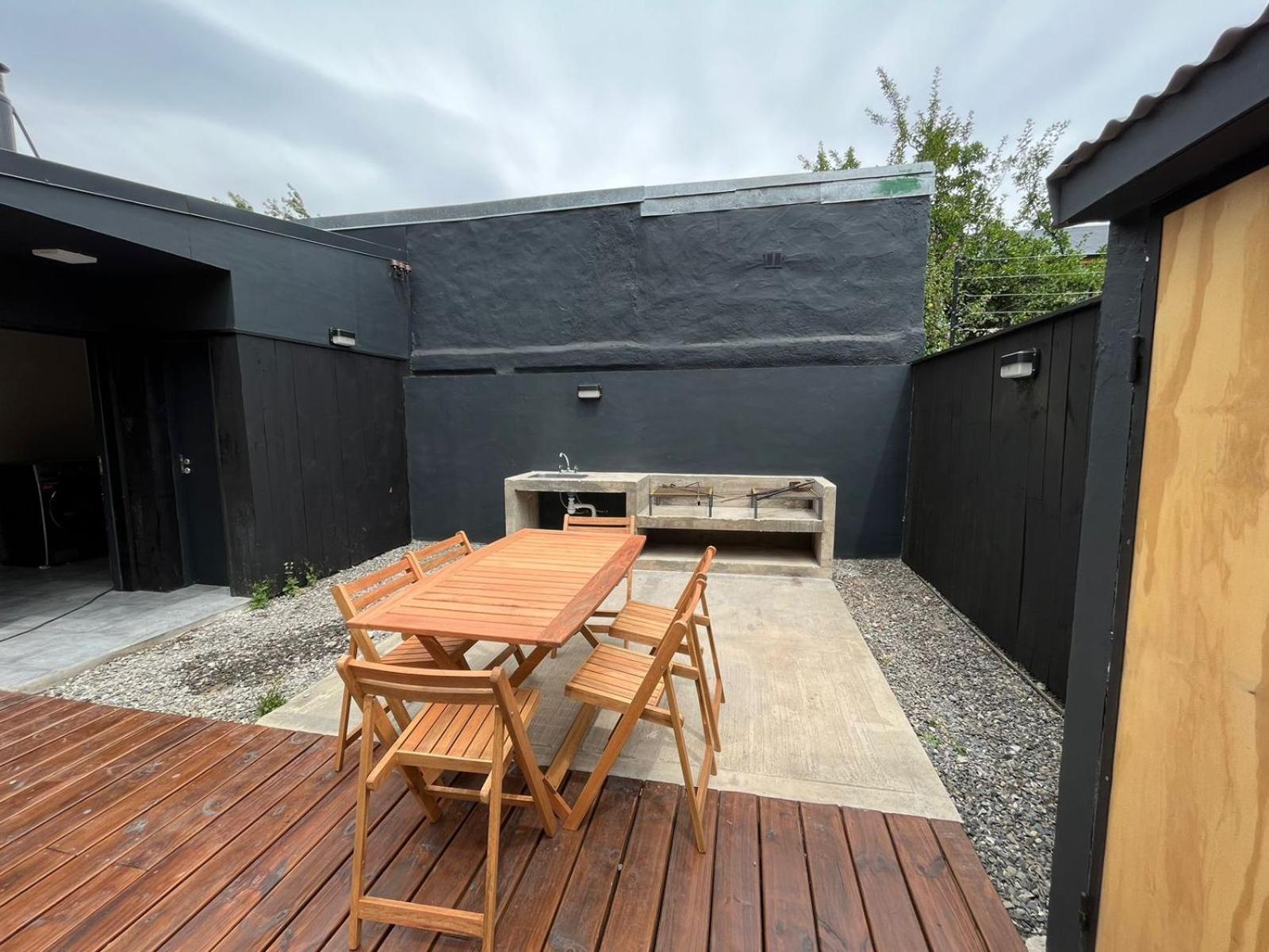 Hermoso Monoambiente De Diseno Unico, Con Patio, En El Centro De Sma. 4v5 Apartment San Martin de los Andes